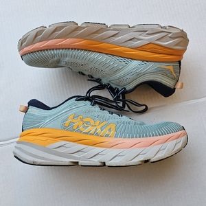 Hoka One One Bondi 7